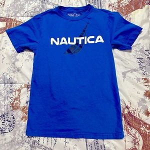 Boys Náutica size 10/12 blue t-shirt